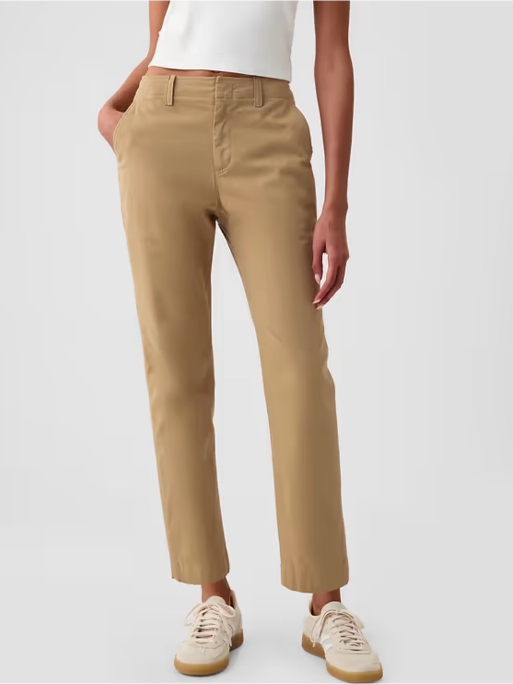 GAP Women's Downtown Khaki Pants in 4P